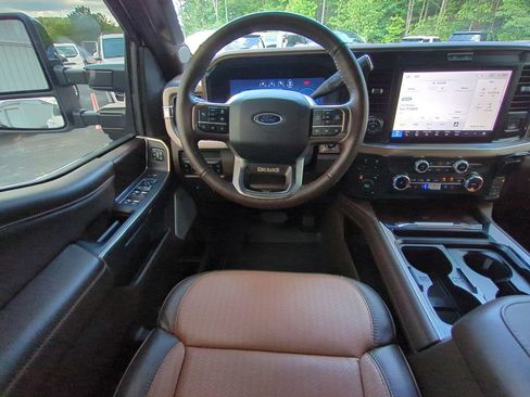 Used 2026 Ford F450 King Ranch w/ Chrome Package AWD/4WD image 18
