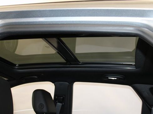 New 2026 Cadillac XT5 Sportv image 9