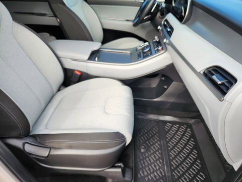 Used 2022 Hyundai Palisade SEL image 15
