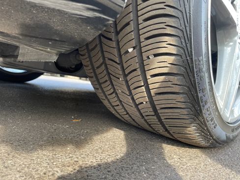 Used 2016 Mercedes-Benz E 350 4MATIC Sedan image 21