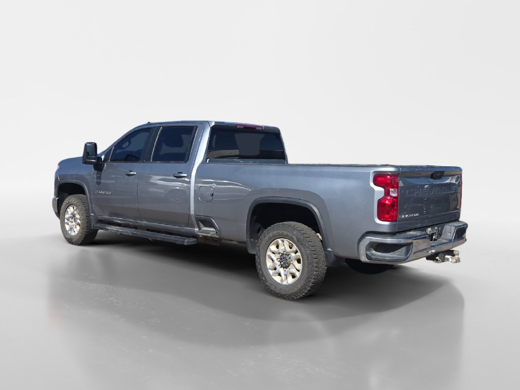 Used 2024 Chevrolet Silverado 2500 LT AWD/4WD image 3