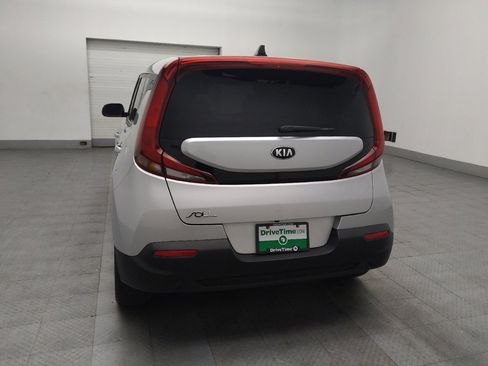 Used 2020 Kia Soul LX image 6