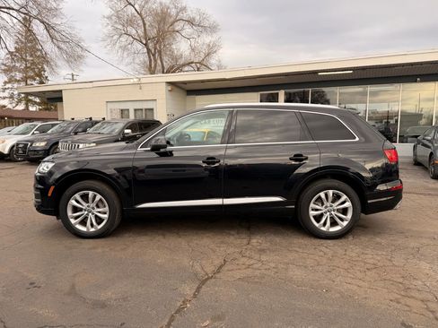 Used 2017 Audi Q7 3.0T Premium image 4