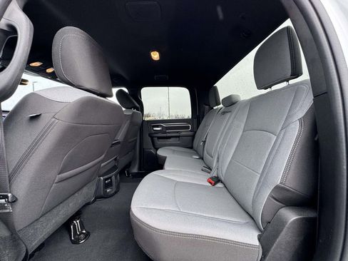 Used 2024 RAM 2500 Big Horn w/ Bed Utility Group image 14