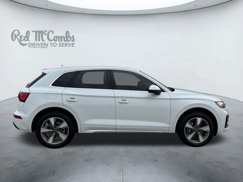 Used 2024 Audi Q5 2.0T Premium w/ Convenience Package AWD/4WD image 6
