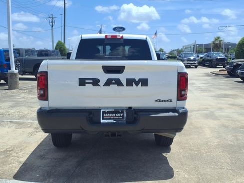 Used 2025 RAM 2500 Tradesman AWD/4WD image 6