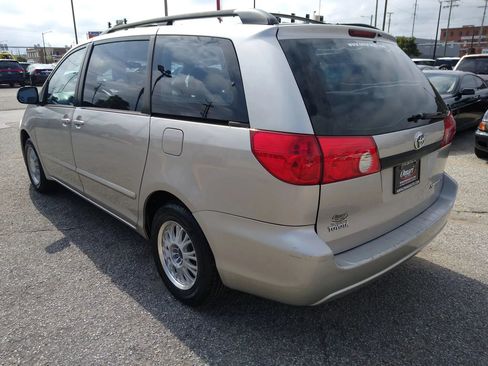 Used 2007 Toyota Sienna CE FWD image 7