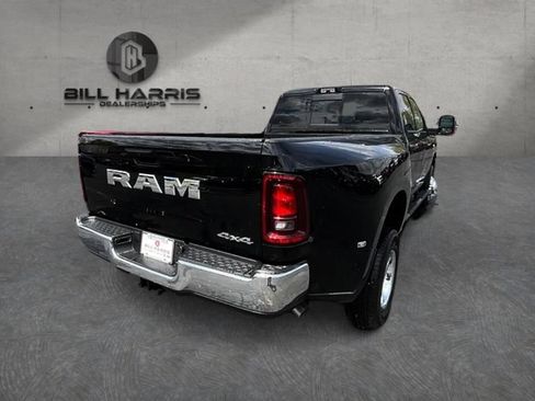 New 2026 RAM 3500 Tradesman AWD/4WD image 6