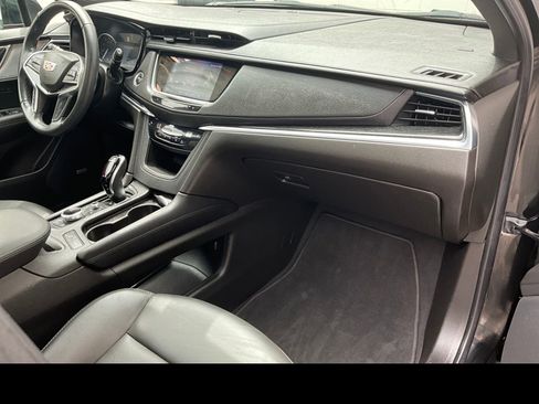 Certified 2023 Cadillac XT5 Premium Luxury AWD/4WD image 10