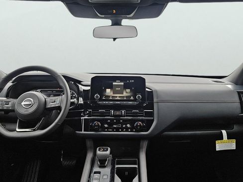 New 2025 Nissan Pathfinder Rock Creek image 11