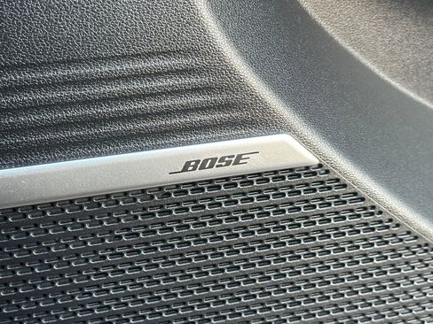 Used 2025 Hyundai Santa Fe Limited image 21