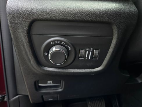 New 2026 Jeep Grand Cherokee 4WD image 12