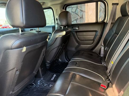 Used 2007 HUMMER H3 image 12