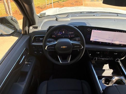 New 2026 Chevrolet Suburban LS w/ LPO, Dark Essentials Package image 22