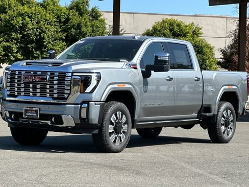 New 2025 GMC Sierra 2500 Denali w/ Denali Reserve Package image 9