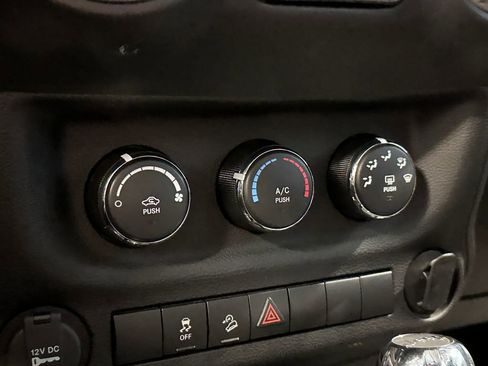 Used 2013 Jeep Wrangler Sport image 14