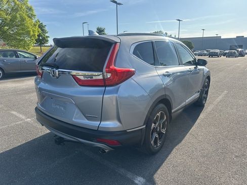 Used 2018 Honda CR-V Touring image 4