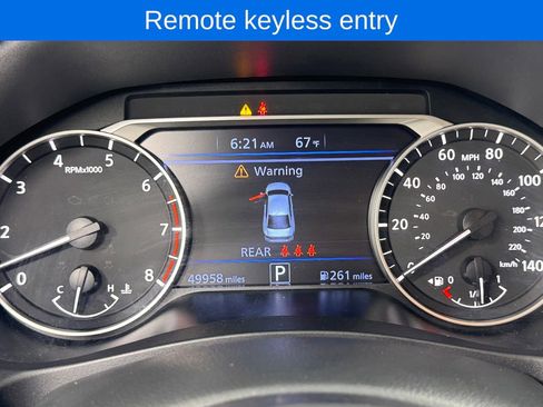 Used 2024 Nissan Altima 2.5 SR FWD image 18