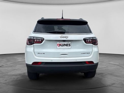 Used 2026 Jeep Compass Limited AWD/4WD image 9