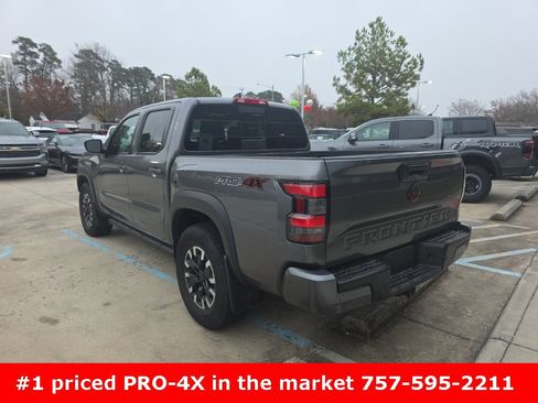 Used 2023 Nissan Frontier PRO-4X w/ Technology Package image 8