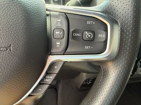 New 2026 RAM 3500 Tradesman AWD/4WD image 17