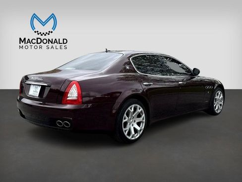 Used 2010 Maserati Quattroporte image 5