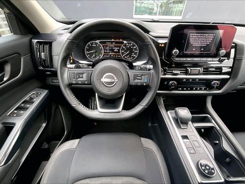 Certified 2024 Nissan Pathfinder SV w/ Cargo Package image 6