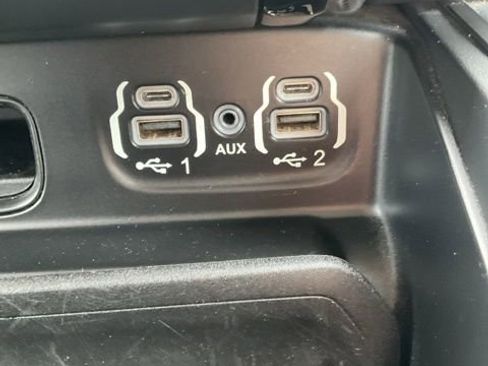 Used 2020 RAM 1500 Limited AWD/4WD image 40