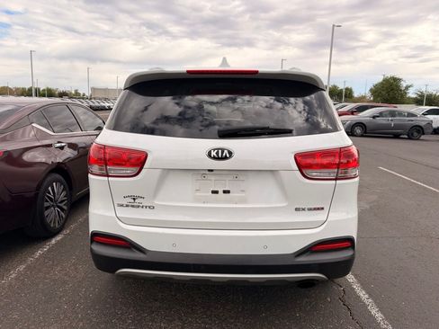 Used 2016 Kia Sorento EX AWD/4WD image 6
