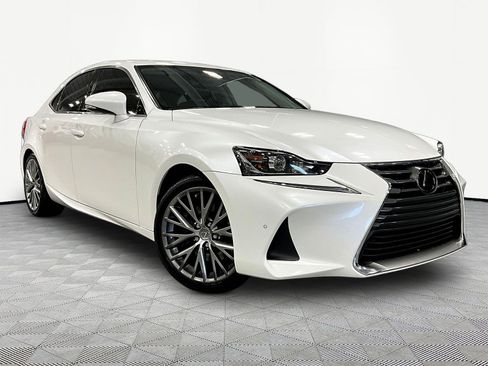 Used 2018 Lexus IS 300 AWD w/ Comfort Package image 3