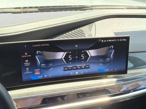Certified 2023 BMW 740i w/ Parking Assistance Package RWD image 23