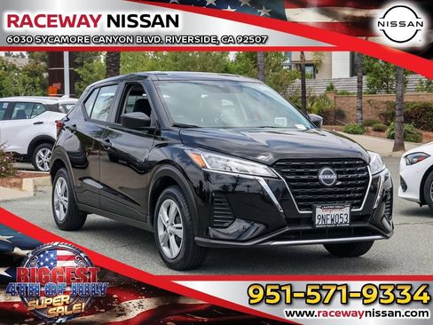 Used 2024 Nissan Kicks S FWD image 1