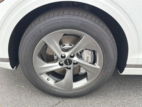 New 2026 Genesis GV70 2.5T Select image 11