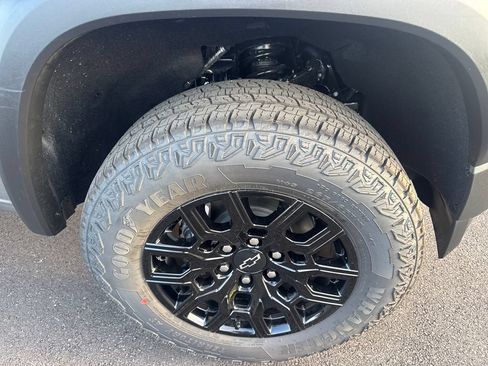 New 2026 Chevrolet Colorado Trail Boss AWD/4WD image 10
