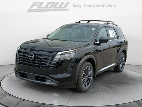 New 2026 Nissan Pathfinder Platinum AWD/4WD image 3