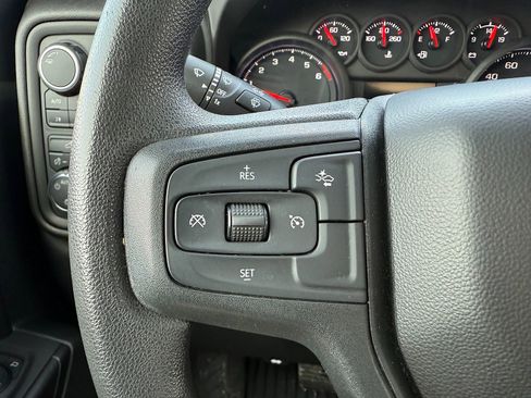 Certified 2022 Chevrolet Silverado 1500 Custom image 30