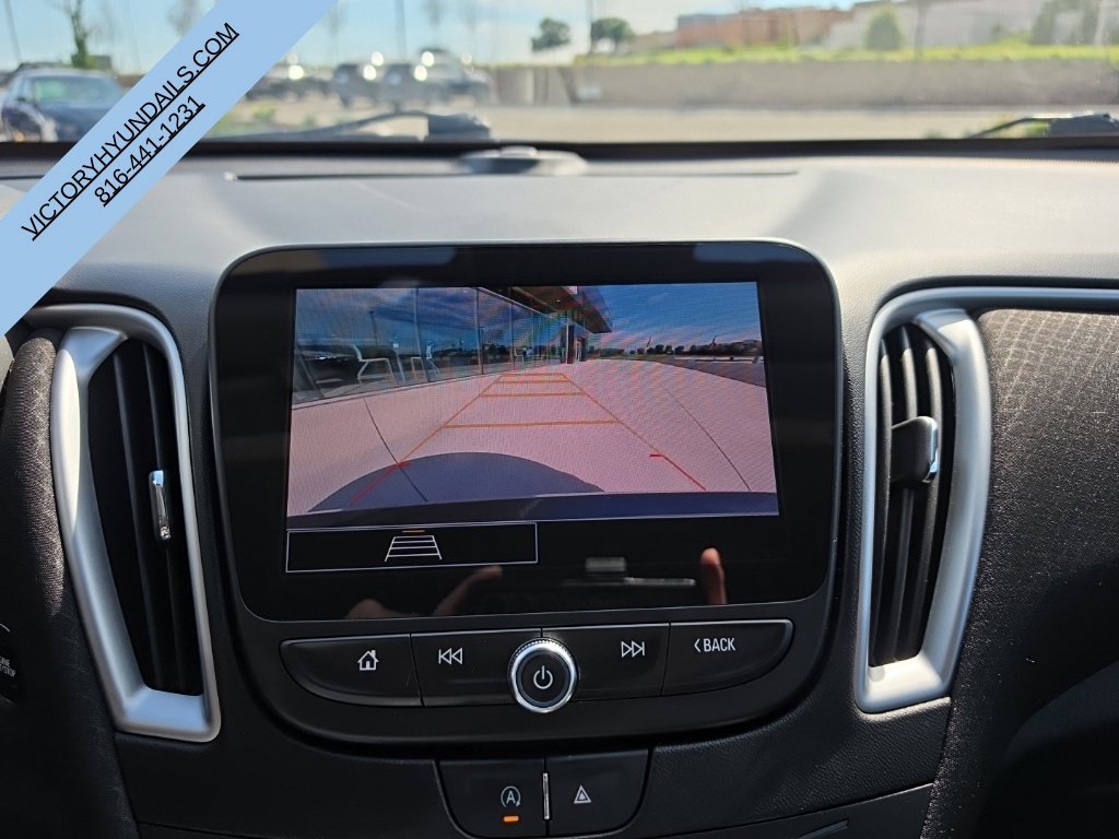 Used 2024 Chevrolet Malibu LT FWD image 18
