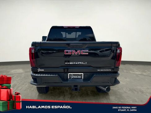 New 2025 GMC Sierra 2500 Denali w/ Denali Reserve Package image 4