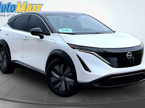 Used 2023 Nissan Ariya FWD image 3