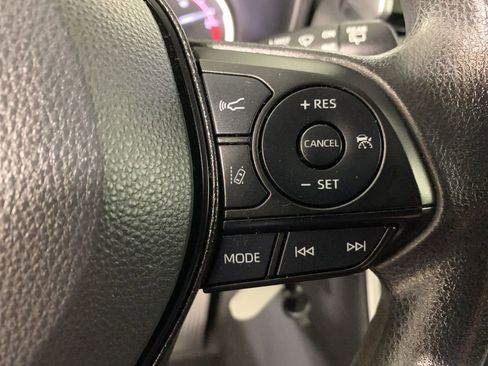 Used 2023 Toyota RAV4 LE AWD/4WD image 21
