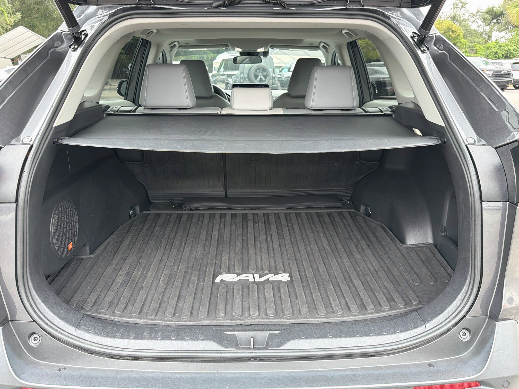 Used 2023 Toyota RAV4 XLE Premium FWD image 12