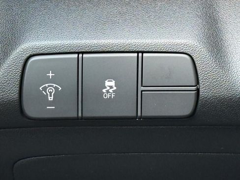New 2026 Hyundai Elantra SEL Sport FWD image 16