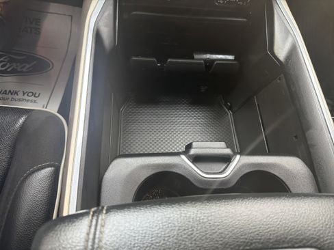 Used 2019 RAM 1500 Laramie image 15