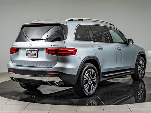 Certified 2026 Mercedes-Benz GLB 250 4MATIC image 5