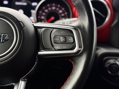 Used 2021 Jeep Gladiator Rubicon image 17