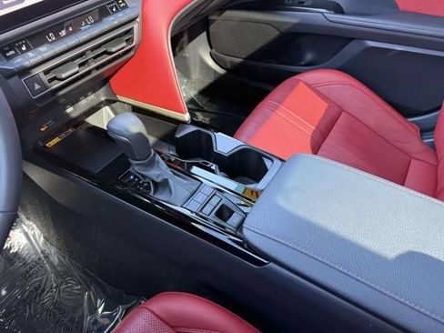 Used 2025 Toyota Camry XSE AWD/4WD image 29