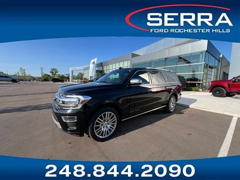 Used 2023 Ford Expedition Max Platinum AWD/4WD image 1