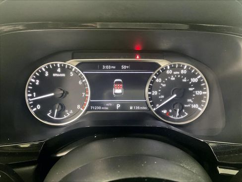 Certified 2022 Nissan Pathfinder SV image 25