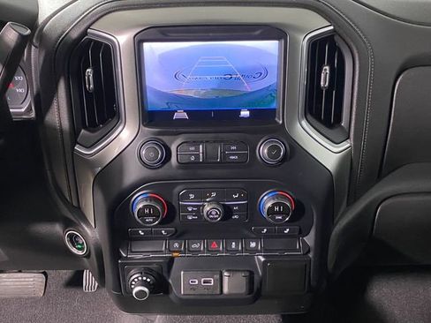 Certified 2019 Chevrolet Silverado 1500 LT w/ All-Star Edition image 21