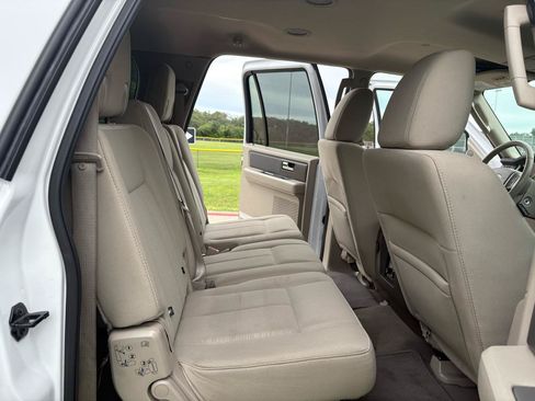 Used 2013 Ford Expedition EL XLT RWD image 18